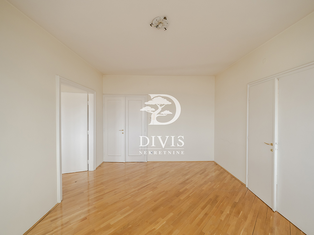 Slika 7 - Terazije, Četvorosoban stan na prodaju, 160m2, 714.000€