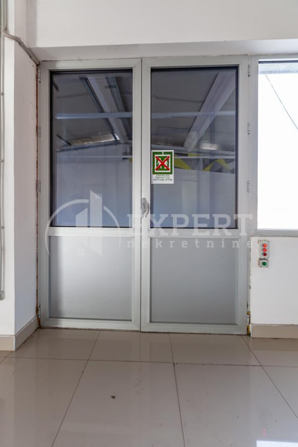 Slika 8 - Ivana Milutinovića,  Lokal za izdavanje, 530m2, 2.000€