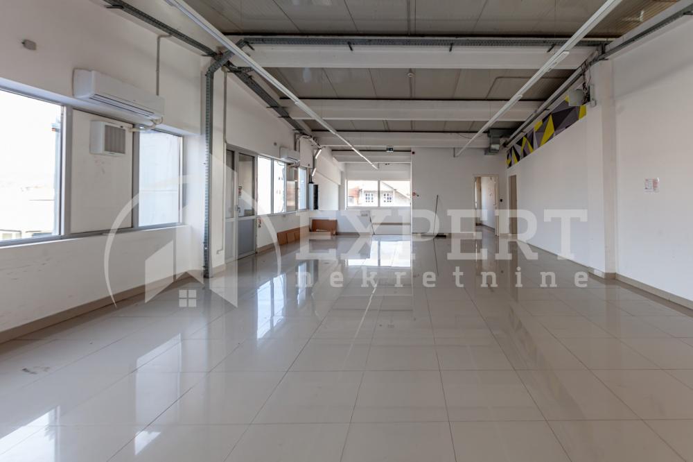 Slika 2 - Ivana Milutinovića,  Lokal za izdavanje, 530m2, 2.000€