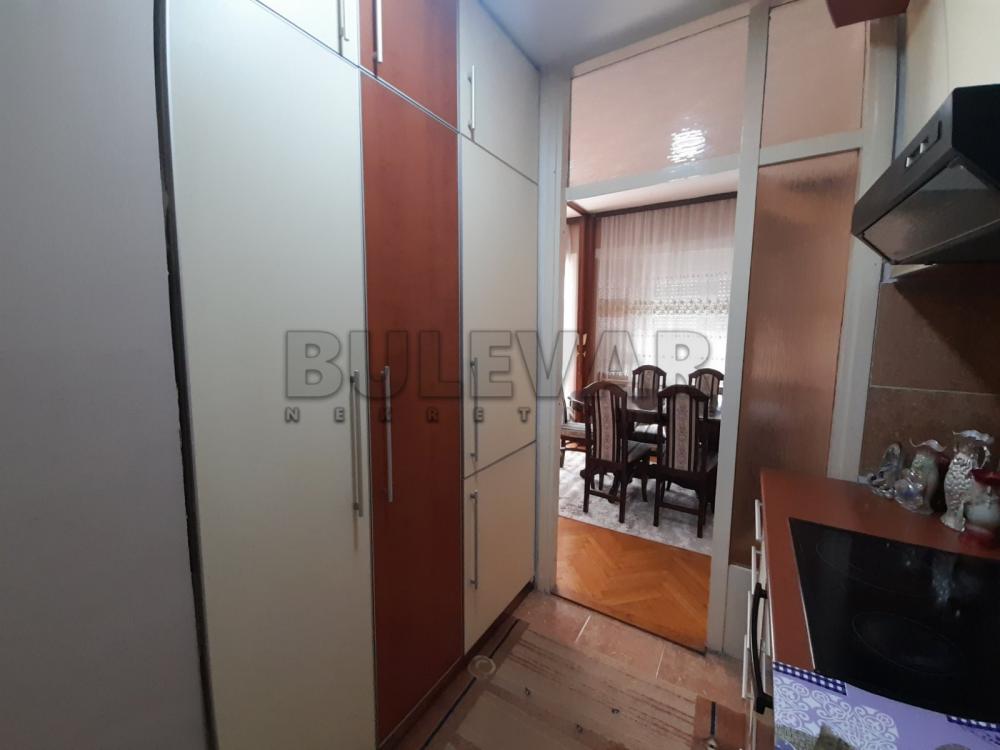 Slika 5 - Prvomajska, Trosoban stan za izdavanje, 67m2, 400€