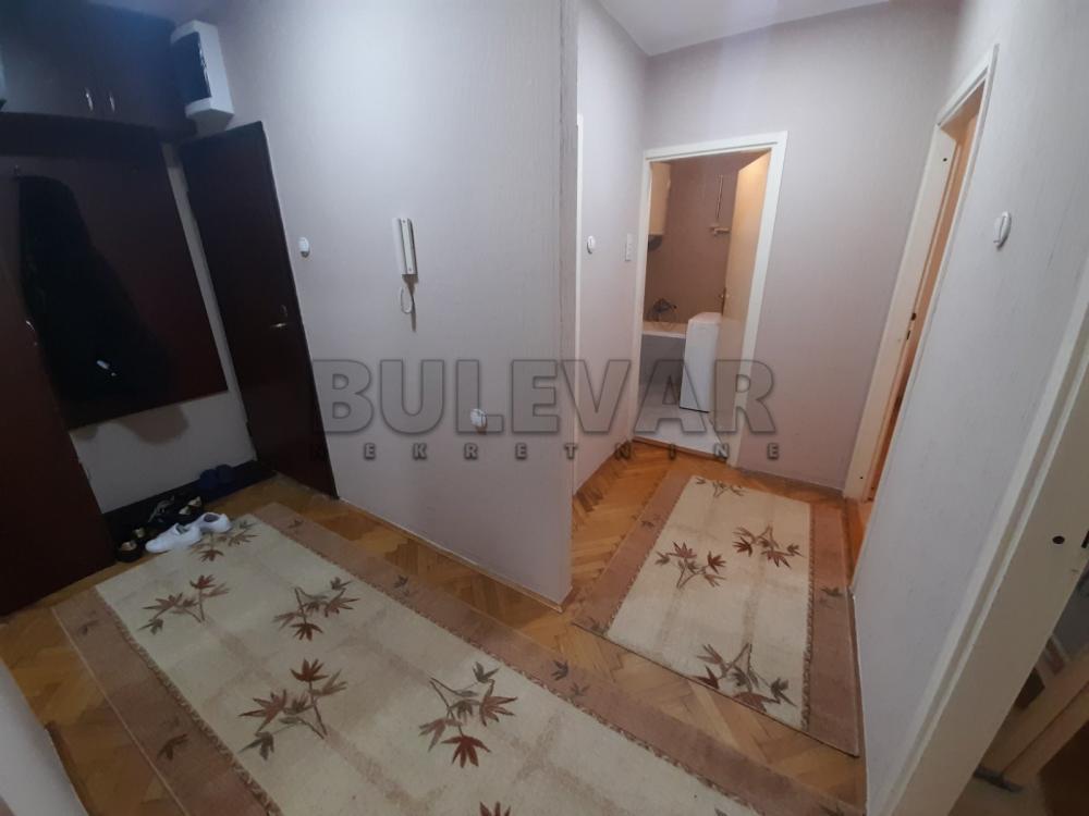 Slika 7 - Prvomajska, Trosoban stan za izdavanje, 67m2, 400€
