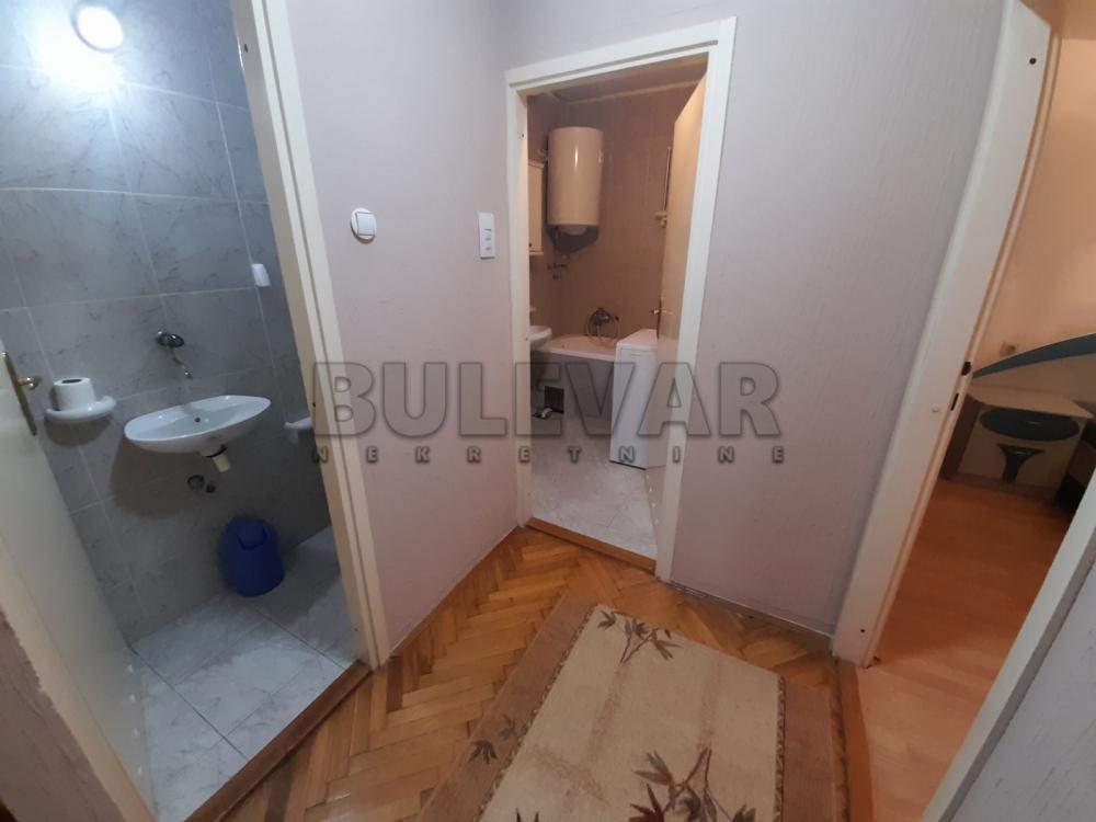 Slika 9 - Prvomajska, Trosoban stan za izdavanje, 67m2, 400€