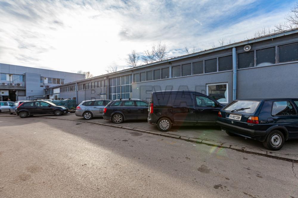 Slika 2 - Ivana Milutinovića,  Lokal za izdavanje, 180m2, 600€