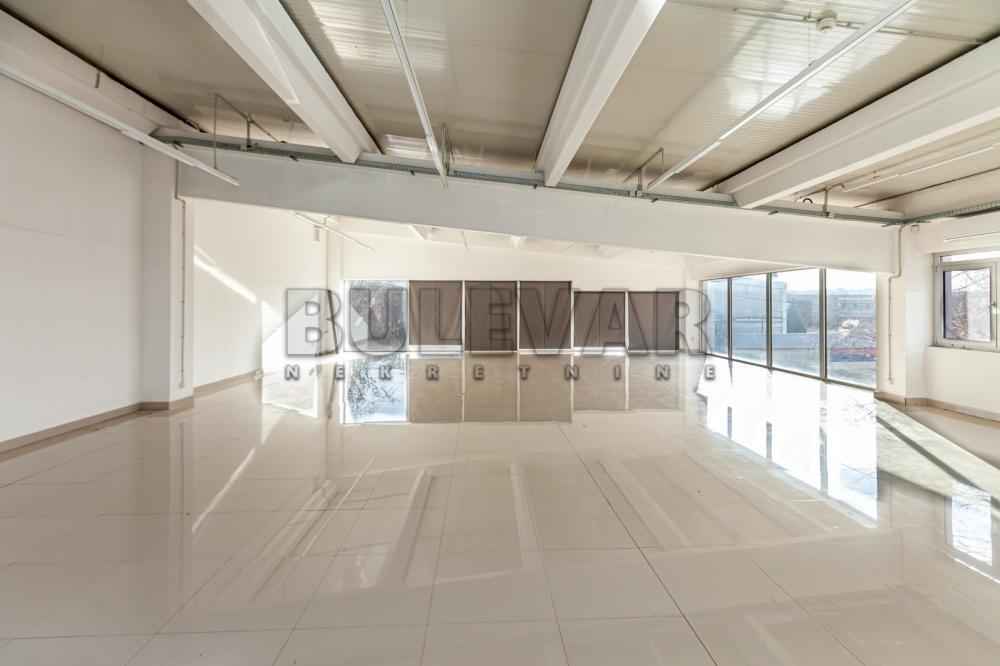 Glavna slika -Ivana Milutinovića,  Lokal za izdavanje, 530m2, 2.000€