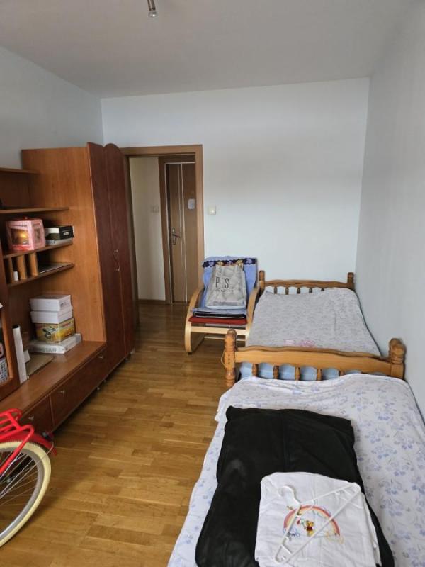 Slika 3 - Cvećarska, Trosoban stan na prodaju, 71m2, 199.820€