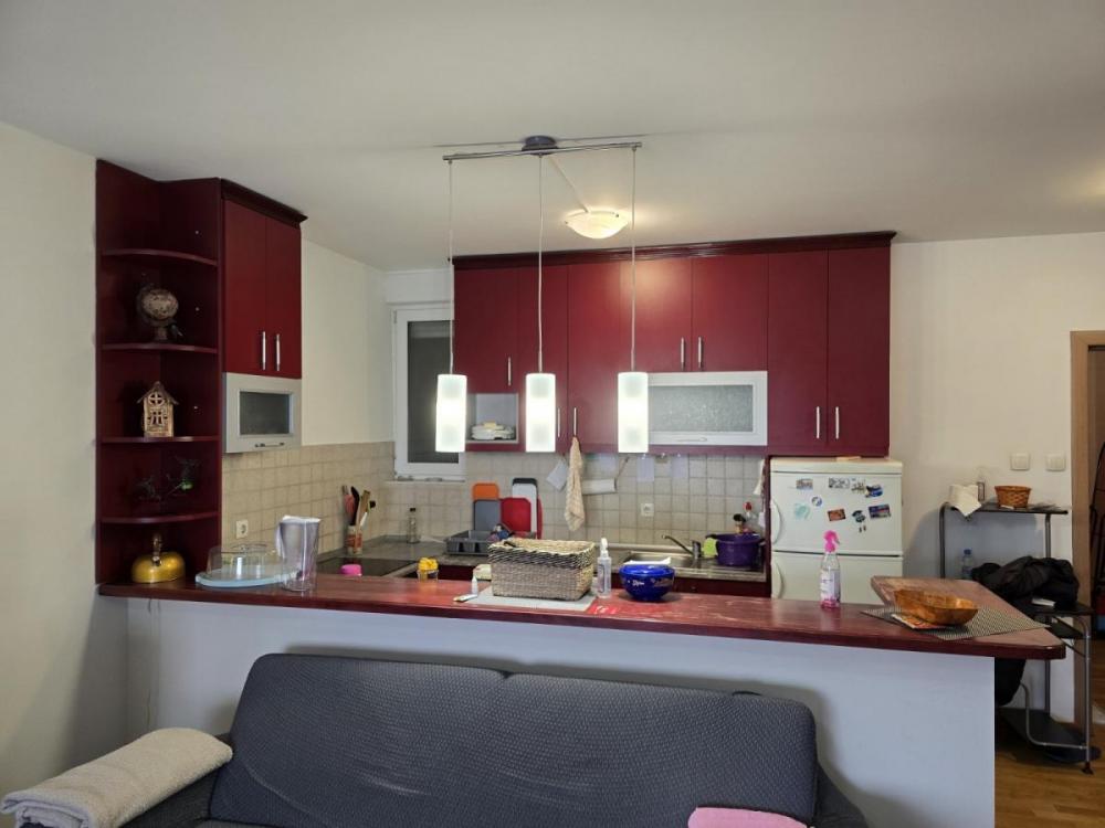 Slika 1 - Cvećarska, Trosoban stan na prodaju, 71m2, 199.820€