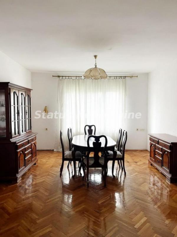 Slika 3 -  Kuća za izdavanje, 320m2, 2.200€