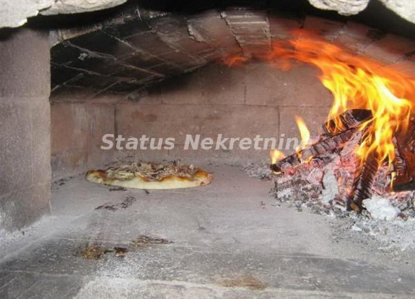 Slika 1 -  Kuća za izdavanje, 320m2, 2.200€