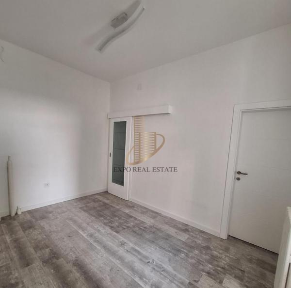 Slika 3 -  Lokal za izdavanje, 105m2, 1.200€