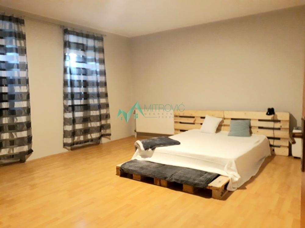 Slika 11 -  Kuća za izdavanje, 80m2, 1.200€