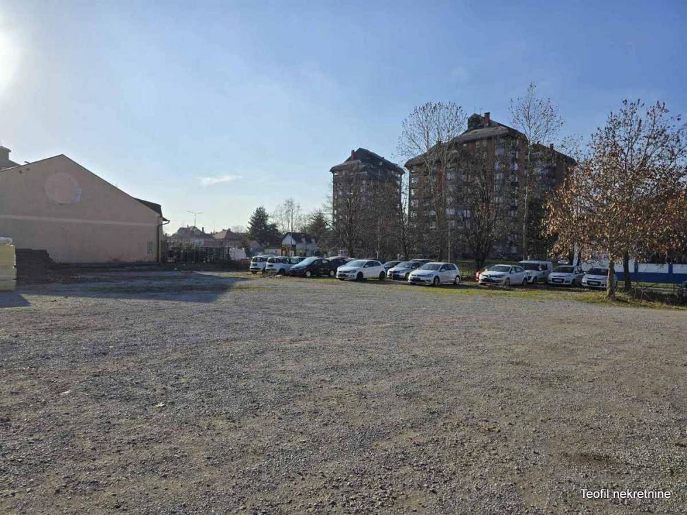 Slika 7 - Cara Dušana,  Lokal za izdavanje, 60m2, 900€