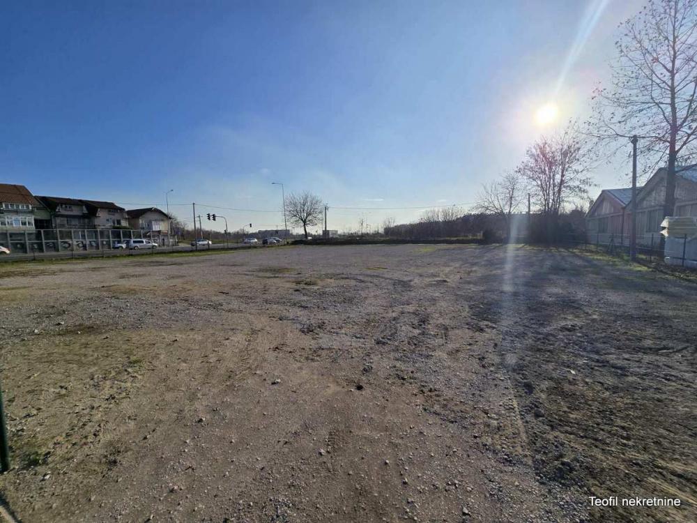 Slika 8 - Cara Dušana,  Lokal za izdavanje, 60m2, 900€