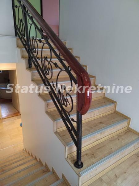 Slika 2 -  Kuća za izdavanje, 200m2, 1.300€