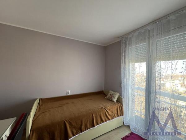 Slika 4 - Trosoban stan za izdavanje, 600€