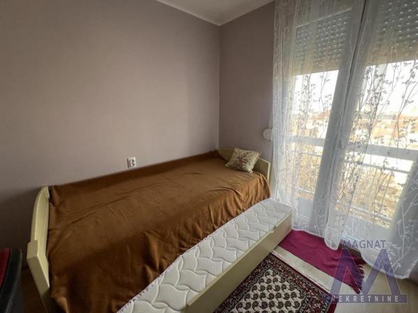 Slika 5 - Trosoban stan za izdavanje, 600€