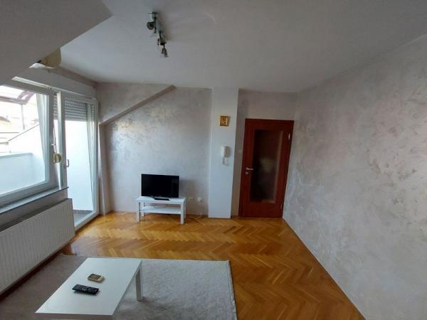 Glavna slika -Jednoiposoban stan na prodaju, 36m2, 103.000€