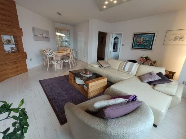 Slika 2 - Četvorosoban stan na prodaju, 131m2, 231.750€