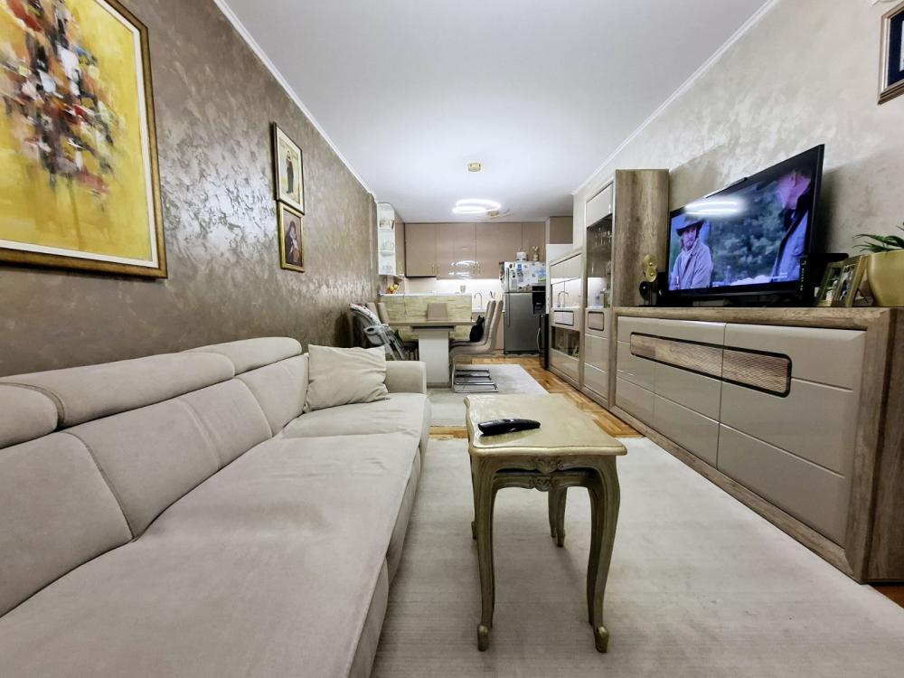 Slika 1 - Četvorosoban stan na prodaju, 70m2, 205.490€