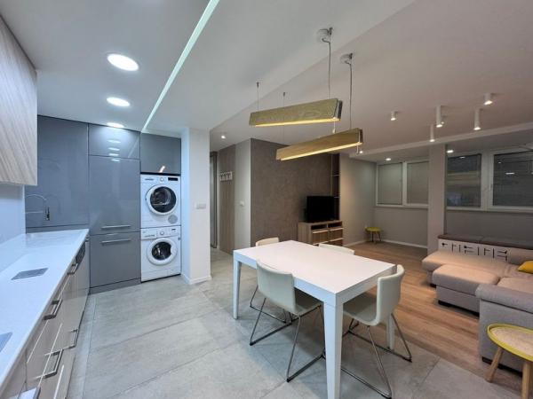 Slika 1 - Dvosoban stan na prodaju, 56m2, 195.700€