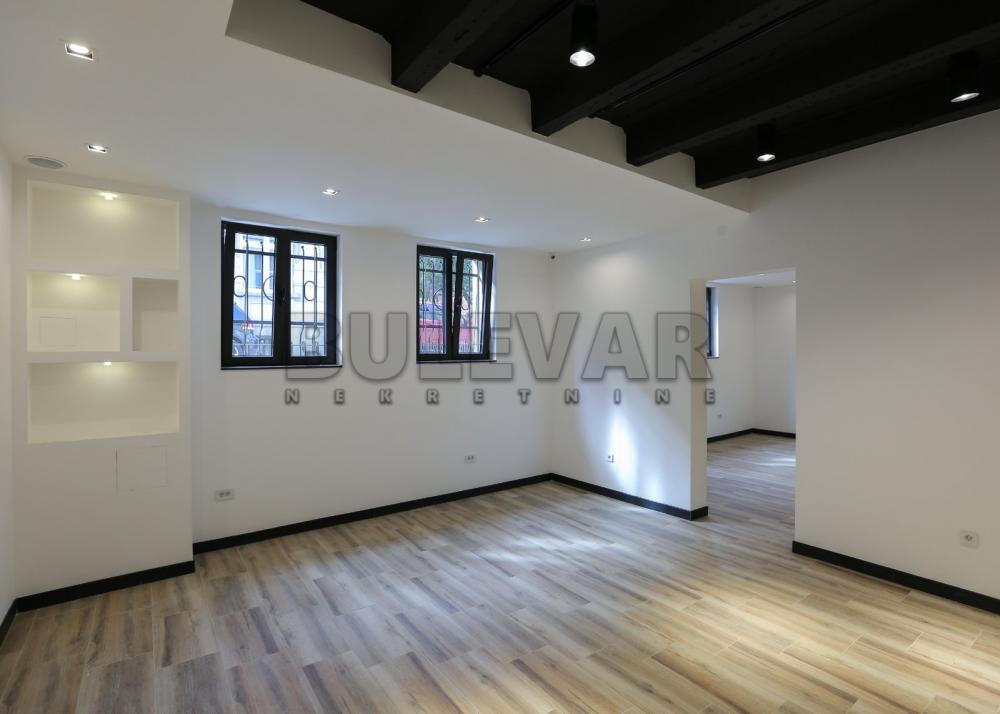 Slika 5 - Generala Tranijea,  Lokal za izdavanje, 240m2, 2.000€