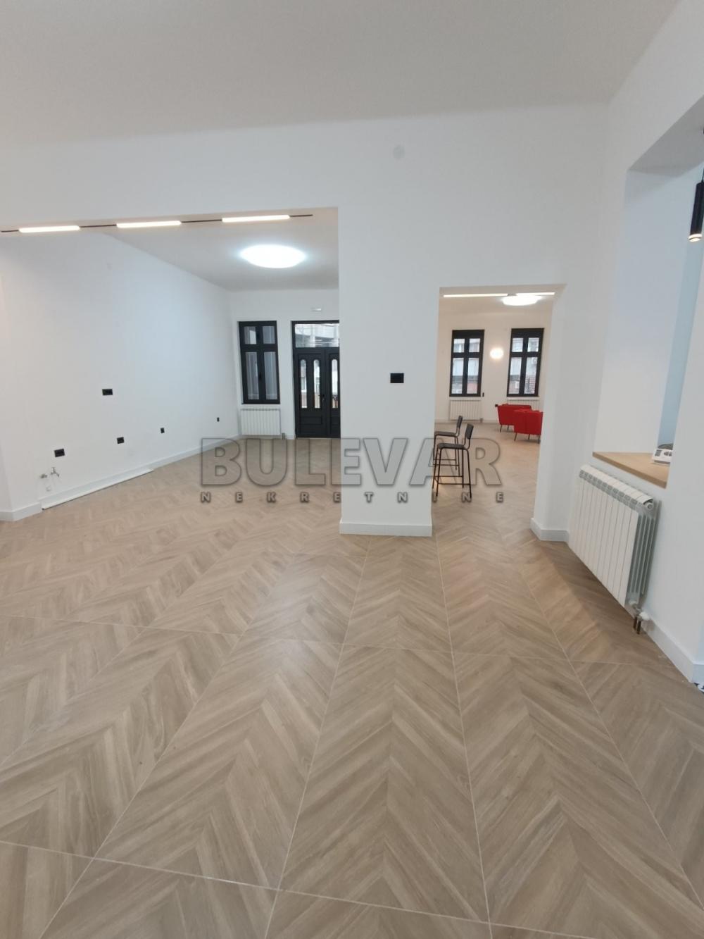 Slika 7 - Generala Tranijea,  Lokal za izdavanje, 240m2, 2.500€