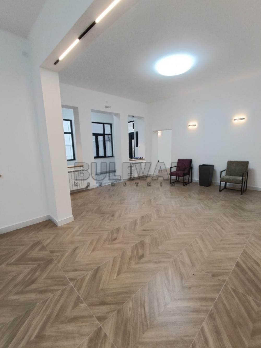 Slika 4 - Generala Tranijea,  Lokal za izdavanje, 240m2, 2.500€