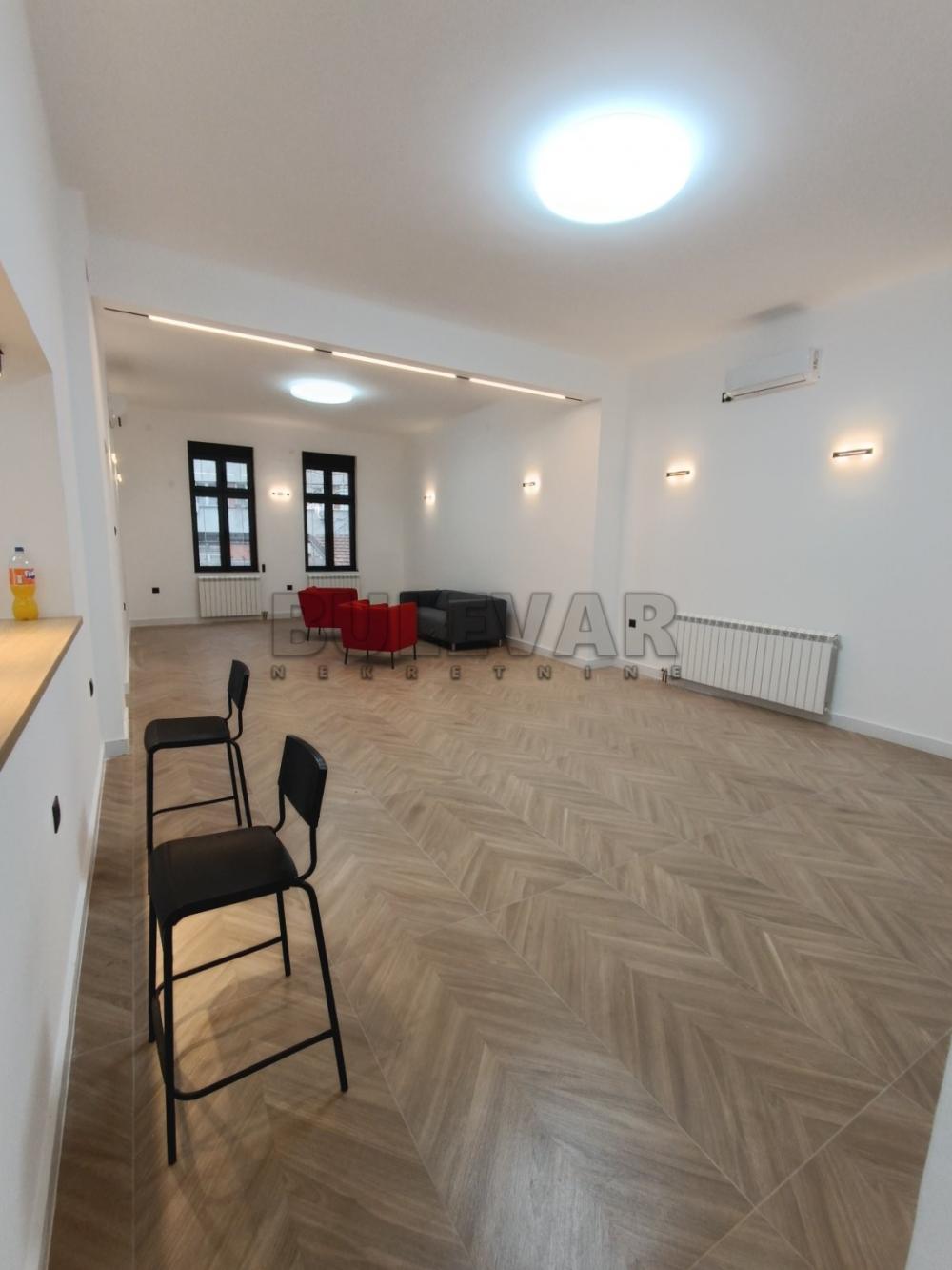 Slika 3 - Generala Tranijea,  Lokal za izdavanje, 240m2, 2.500€