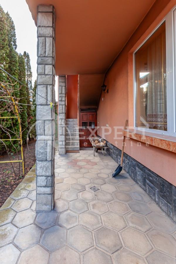 Slika 1 - Zlatarska,  Kuća na prodaju, 500m2, 375.000€