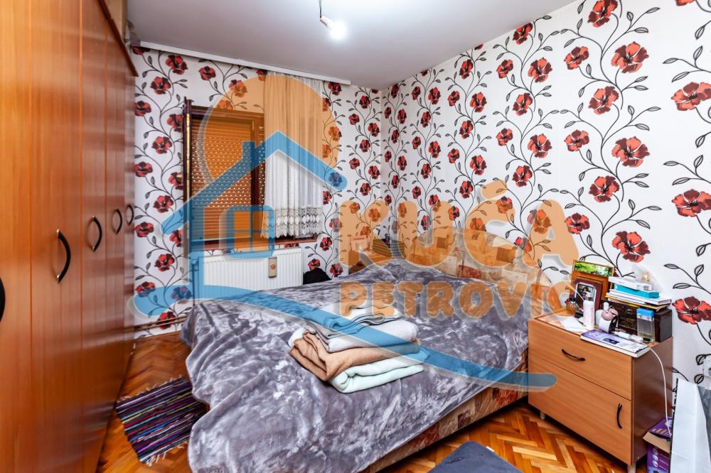 Slika 8 - Zlatarska,  Kuća na prodaju, 500m2, 375.000€