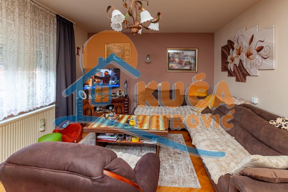 Slika 4 - Zlatarska,  Kuća na prodaju, 500m2, 375.000€