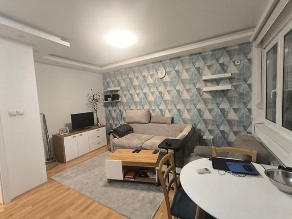 Glavna slika -Jednoiposoban stan na prodaju, 38m2, 123.600€