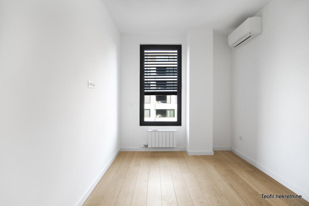 Slika 10 - Bulevar vojvode Bojovića, Četvorosoban stan za izdavanje, 122m2, 2.300€