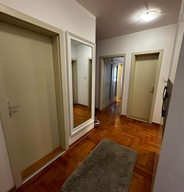 Slika 8 - Trosoban stan na prodaju, 98m2, 199.450€