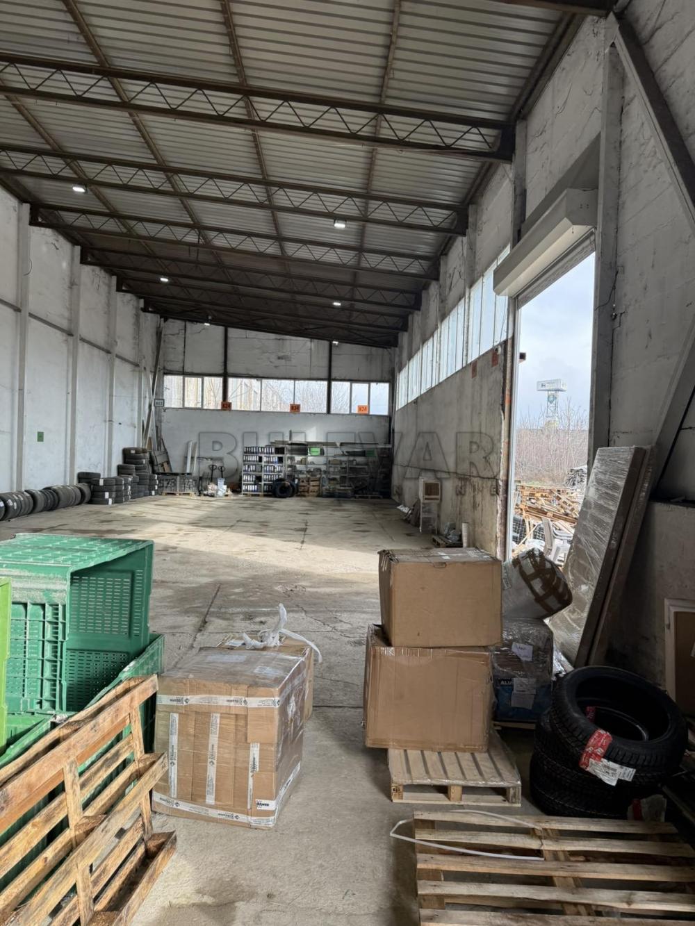 Slika 5 - Bulevar 12. februar,  Lokal na prodaju, 1500m2, 721.000€