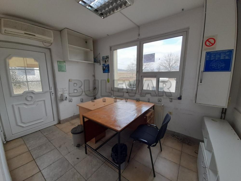 Slika 8 - Matejevački put,  Lokal za izdavanje, 550m2, 6.500€