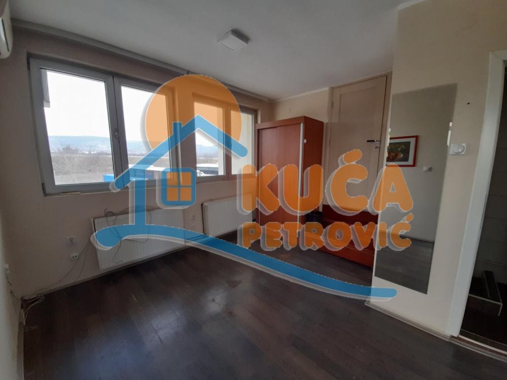 Slika 11 - Matejevački put,  Lokal za izdavanje, 550m2, 6.500€