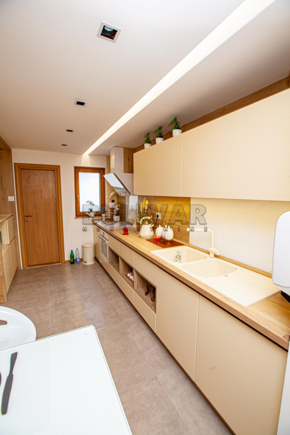 Slika 11 - Svetozara Markovića, Troiposoban stan na prodaju, 116m2, 258.000€