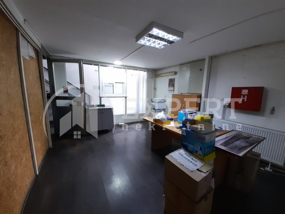 Slika 10 - Matejevački put,  Lokal za izdavanje, 550m2, 6.500€