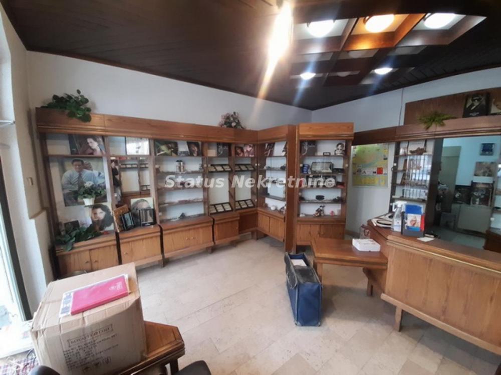 Glavna slika - Lokal na prodaju, 32m2, 66.000€
