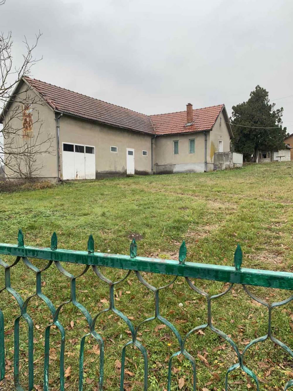 Slika 1 - Vrbovno,  Kuća na prodaju, 175m2, 46.000€