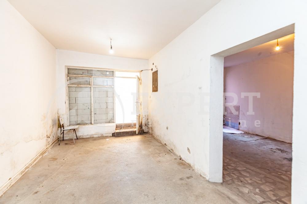 Slika 2 - Topličkog partizanskog odreda,  Lokal na prodaju, 77m2, 75.000€