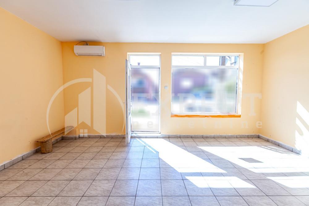 Glavna slika -Topličkog partizanskog odreda,  Lokal na prodaju, 77m2, 75.000€