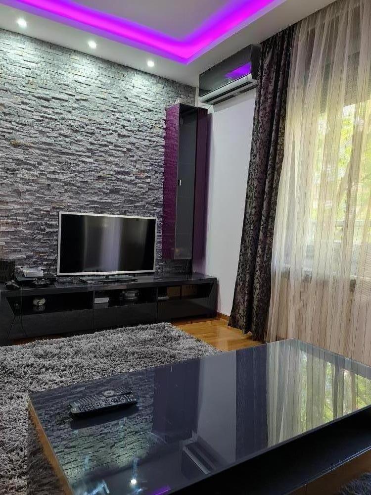 Slika 2 - Gundulićev Venac 20, Trosoban stan za izdavanje, 60m2, 1.100€