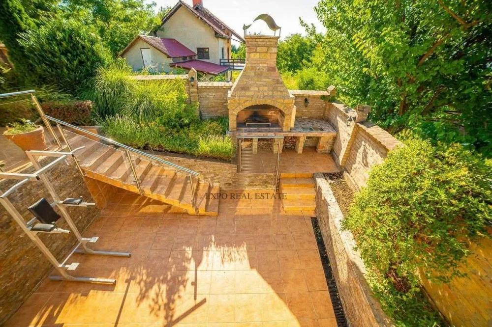 Slika 2 -  Kuća na prodaju, 140m2, 350.000€