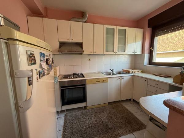 Slika 2 -  Kuća na prodaju, 380m2, 650.000€