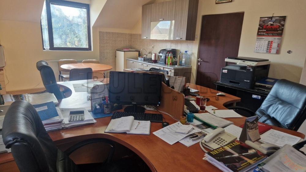 Slika 4 - Topličkog partizanskog odreda,  Lokal za izdavanje, 90m2, 330€