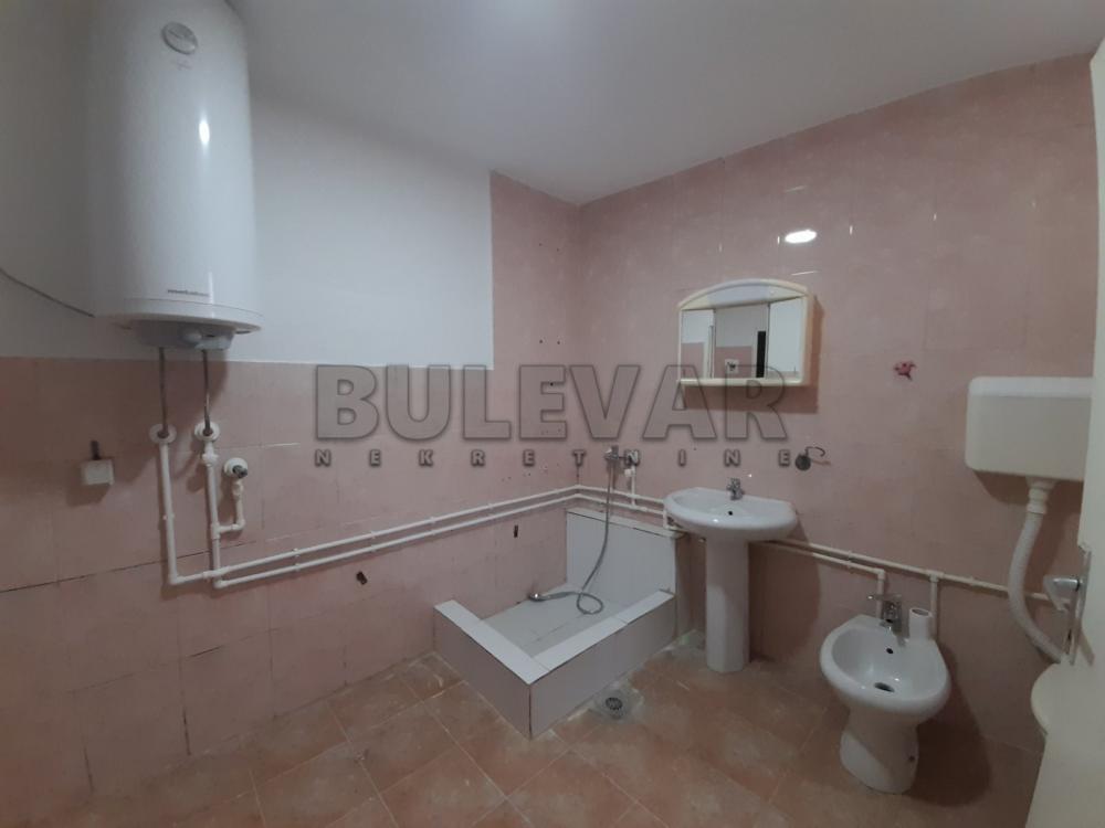 Slika 5 - Jeronimova,  Lokal za izdavanje, 50m2, 350€