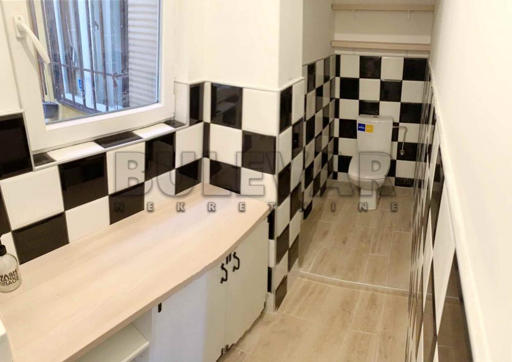 Slika 7 - Cara Dušana,  Lokal za izdavanje, 106m2, 600€