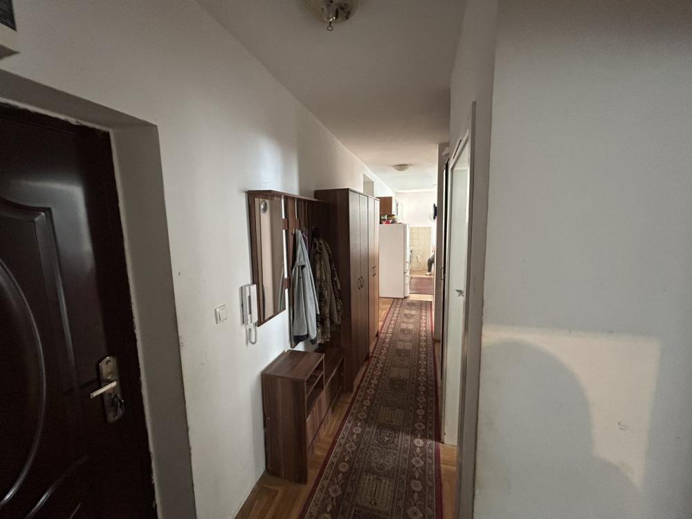 Slika 2 - Četvorosoban stan na prodaju, 82m2, 154.500€