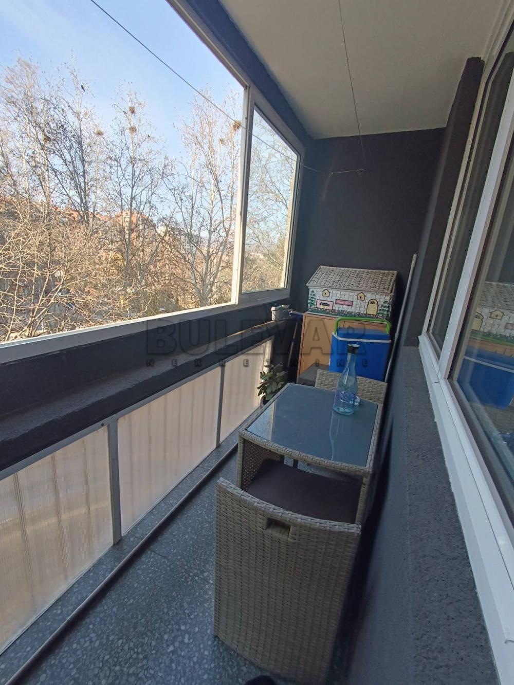 Slika 5 - Bulevar Nemanjića, Troiposoban stan za izdavanje, 74m2, 500€